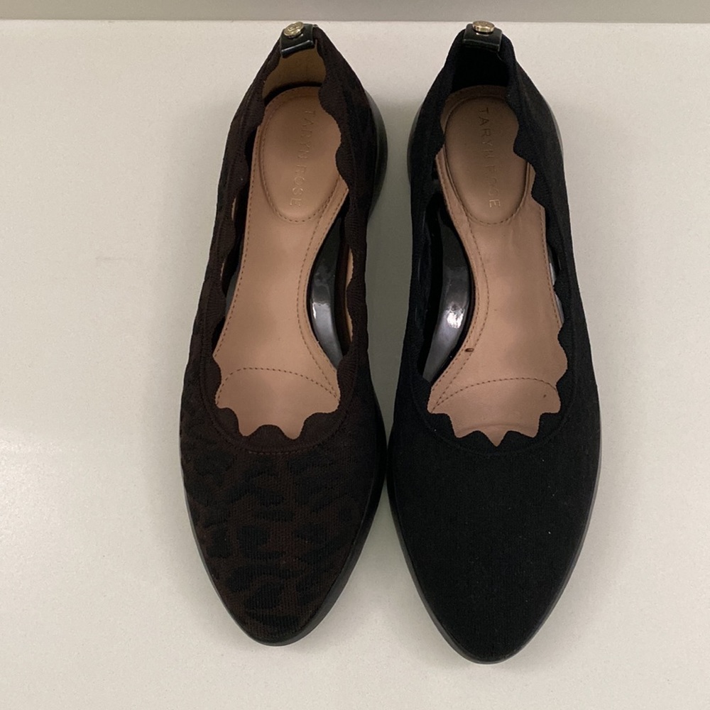 Taryn Rose BLACK DASHA Knit Scalloped Slip Ballet flat Shoes. 7.5